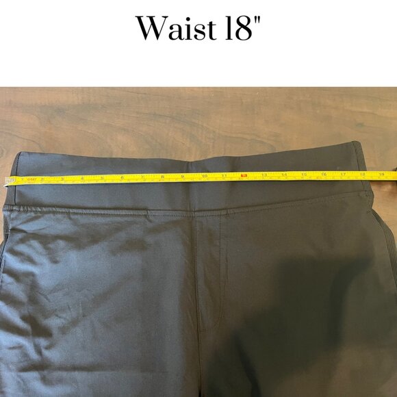 NWT Kirkland Signature Ladies Ankle pant front pockets black size XL stretch - Picture 3 of 10